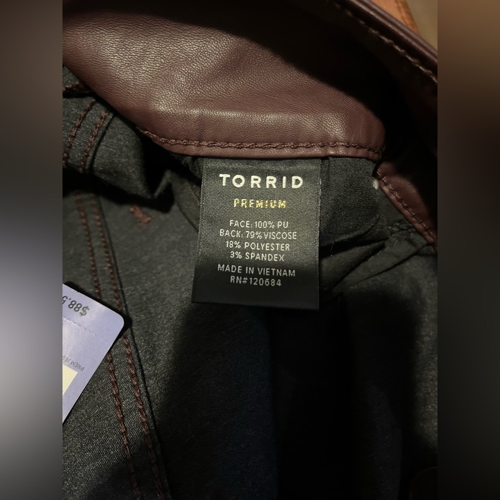 NWT Torrid Premium Faux Leather OxBlood Jeggings Size 26 - Picture 10 of 10